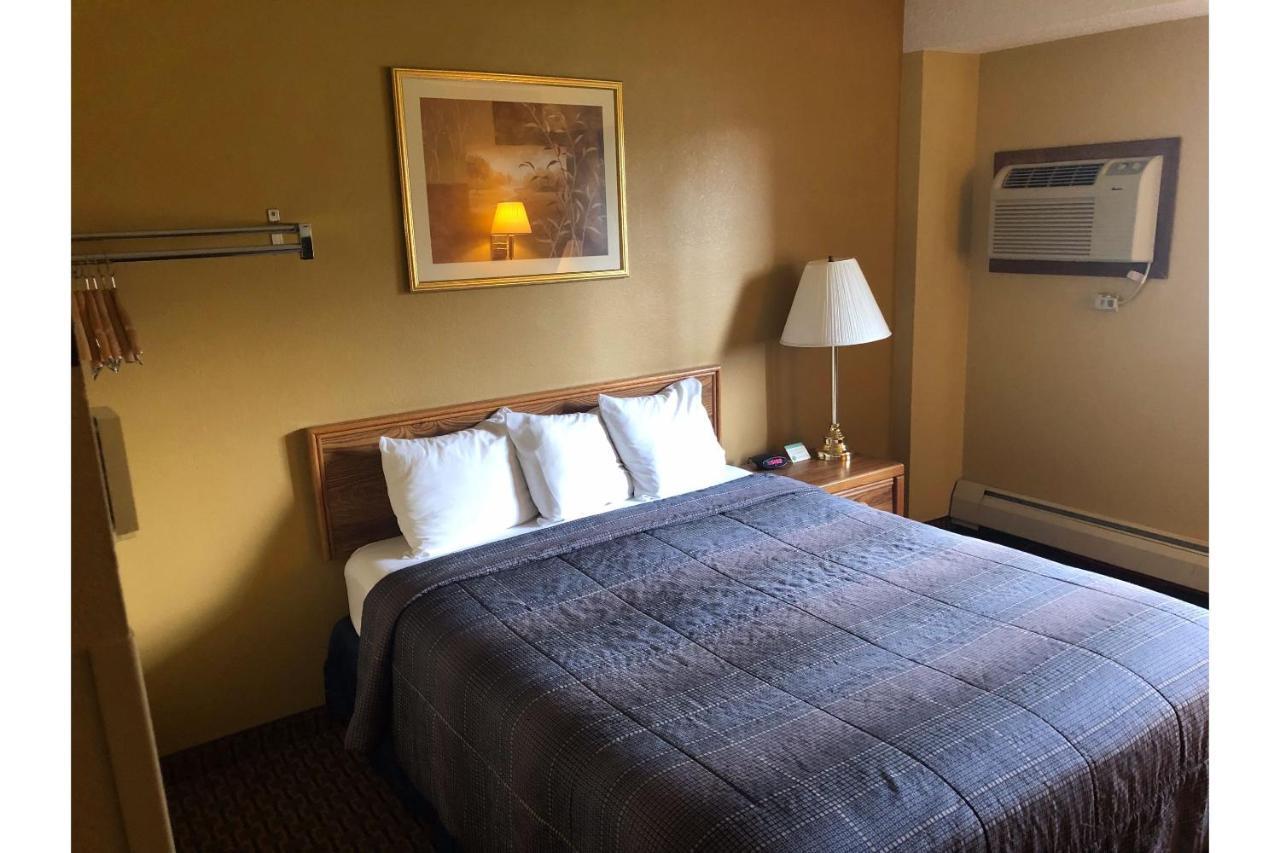 Oyo Hotel Glendive - Yellowstone River Zewnętrze zdjęcie