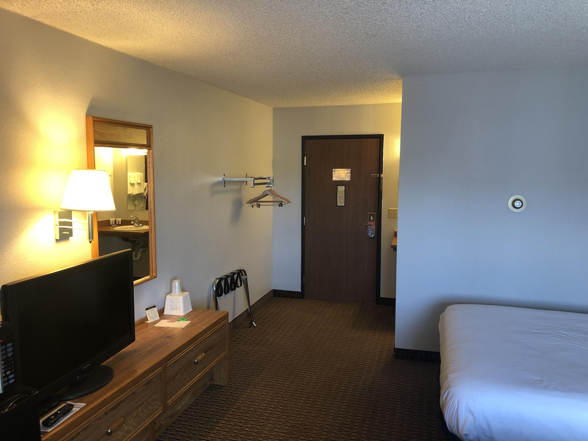 Oyo Hotel Glendive - Yellowstone River Zewnętrze zdjęcie