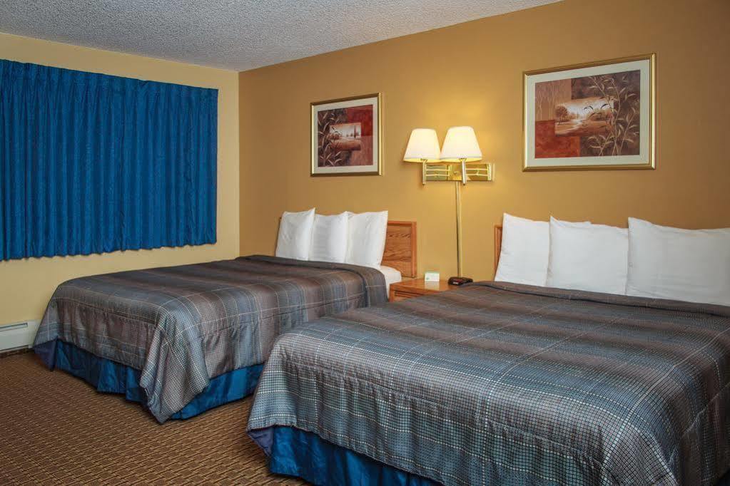 Oyo Hotel Glendive - Yellowstone River Zewnętrze zdjęcie